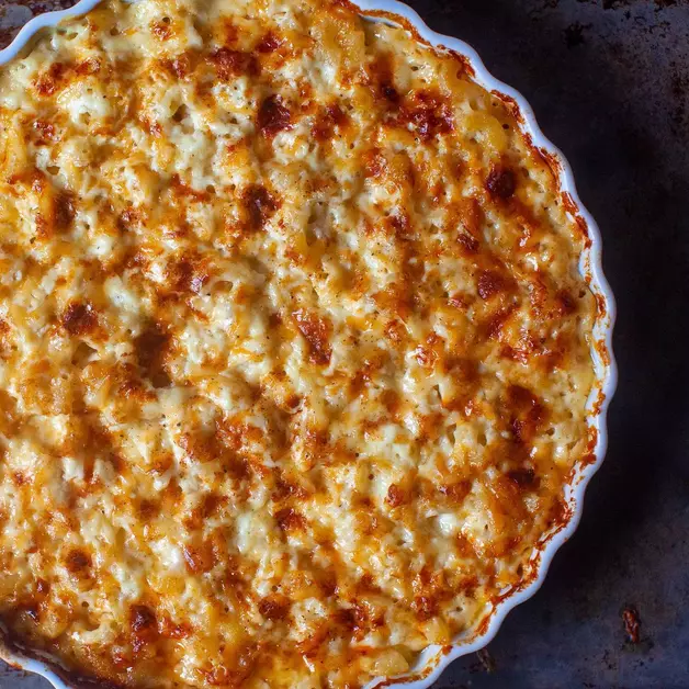 Creamy Baked Mac and Cheese: Elevating Thanksgiving Comfort